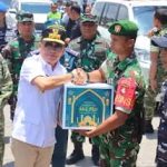 Tinjau Pospam, Kapolda Kalteng Dampingi Gubernur Berikan Tali Asih ke Personel dan Porter