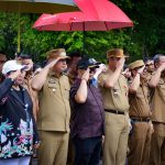 Wakil Bupati Kapuas Dodo Pimpin Upacara Penghormatan Jenazah Almarhum Jhon Phita Kadang,S.Sos.,M.Si