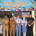 Badan Kesbangpol Kobar Lepas Dua Calon Paskibraka Nasional ke Jakarta