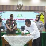 Bupati Kapuas Hadiri Kunjungan Kerja Kajati Kalteng di Kejari Kapuas