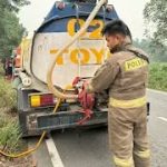 Tanggap Darurat Karhutla, Polres Kobar Bersama Tim Gabungan Jinakkan Api di Km 11 Kotawaringin Lama
